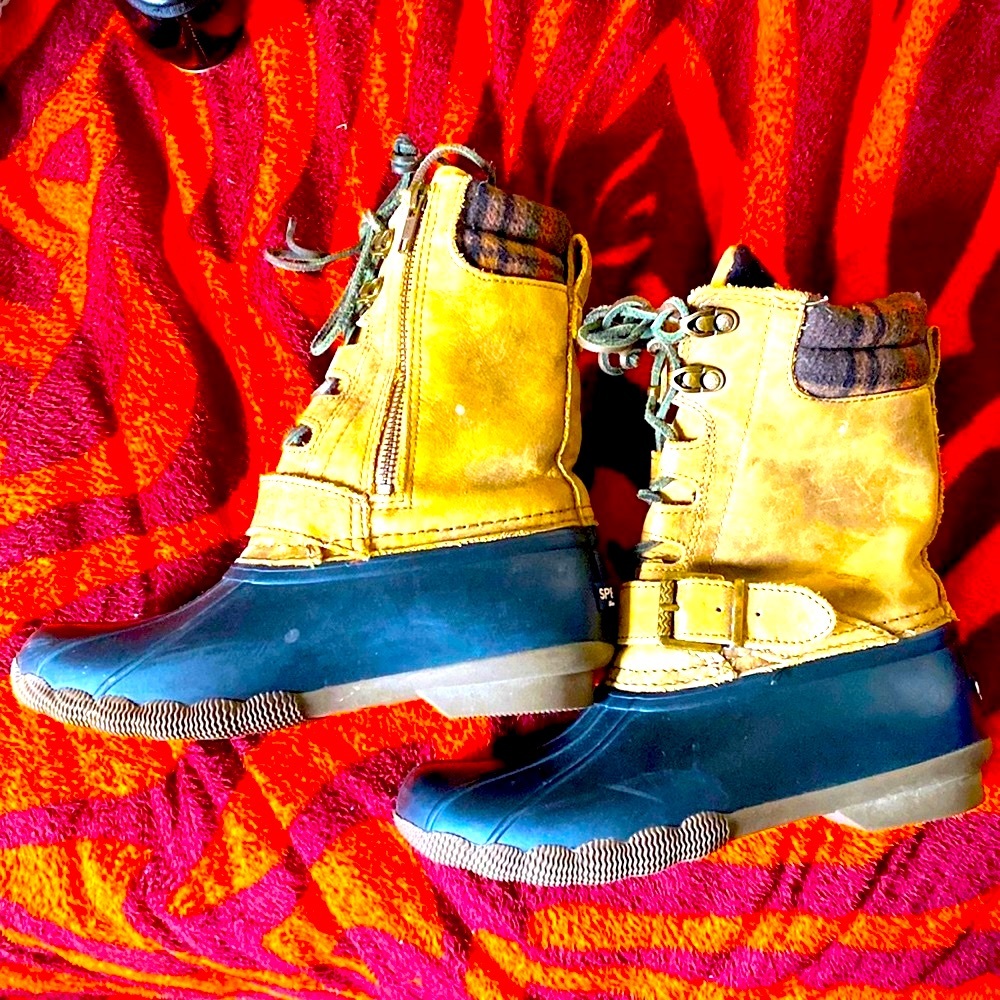 Sperry duck boots